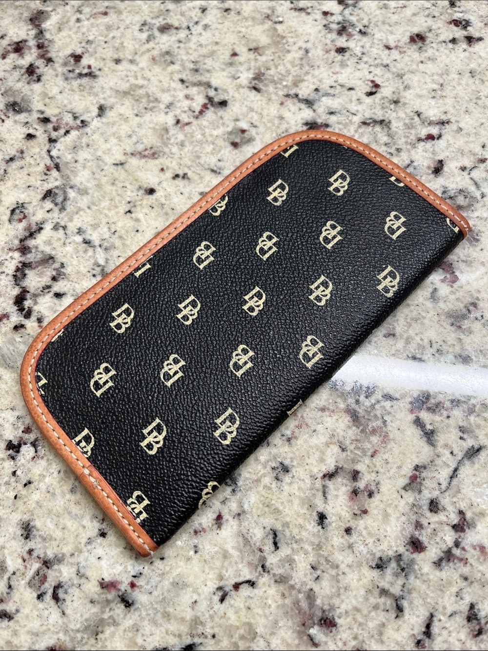 Dooney & Bourke Sunglasses EUC